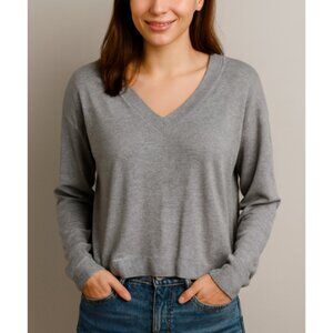 Divided Women's Gray V-Neck Long Sleeve Sweater Top Size M